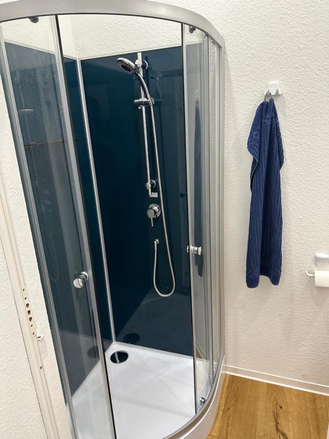 Ferienwohnung Ubernachtungsmoglichkeit Und Monteurzimmer Hamdorf Exterior foto